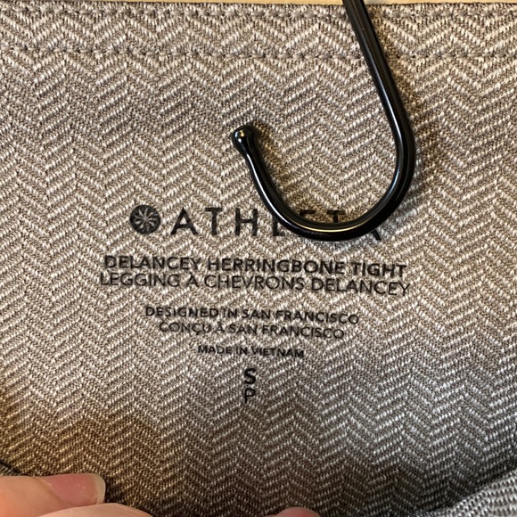 Athleta Delancey Herringbone Tight Legging Size Small Petite 487663 - Picture 4 of 10